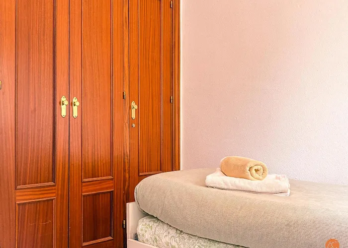 El Pelicano Parking Free Grupo Ac Gestion